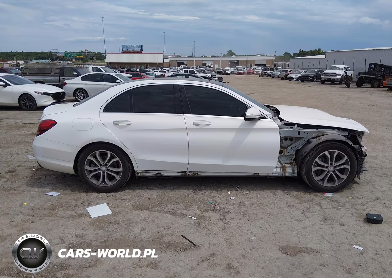 2015 Mercedes-Benz C 300 VIN:55SWF4JB8FU077515 - 14