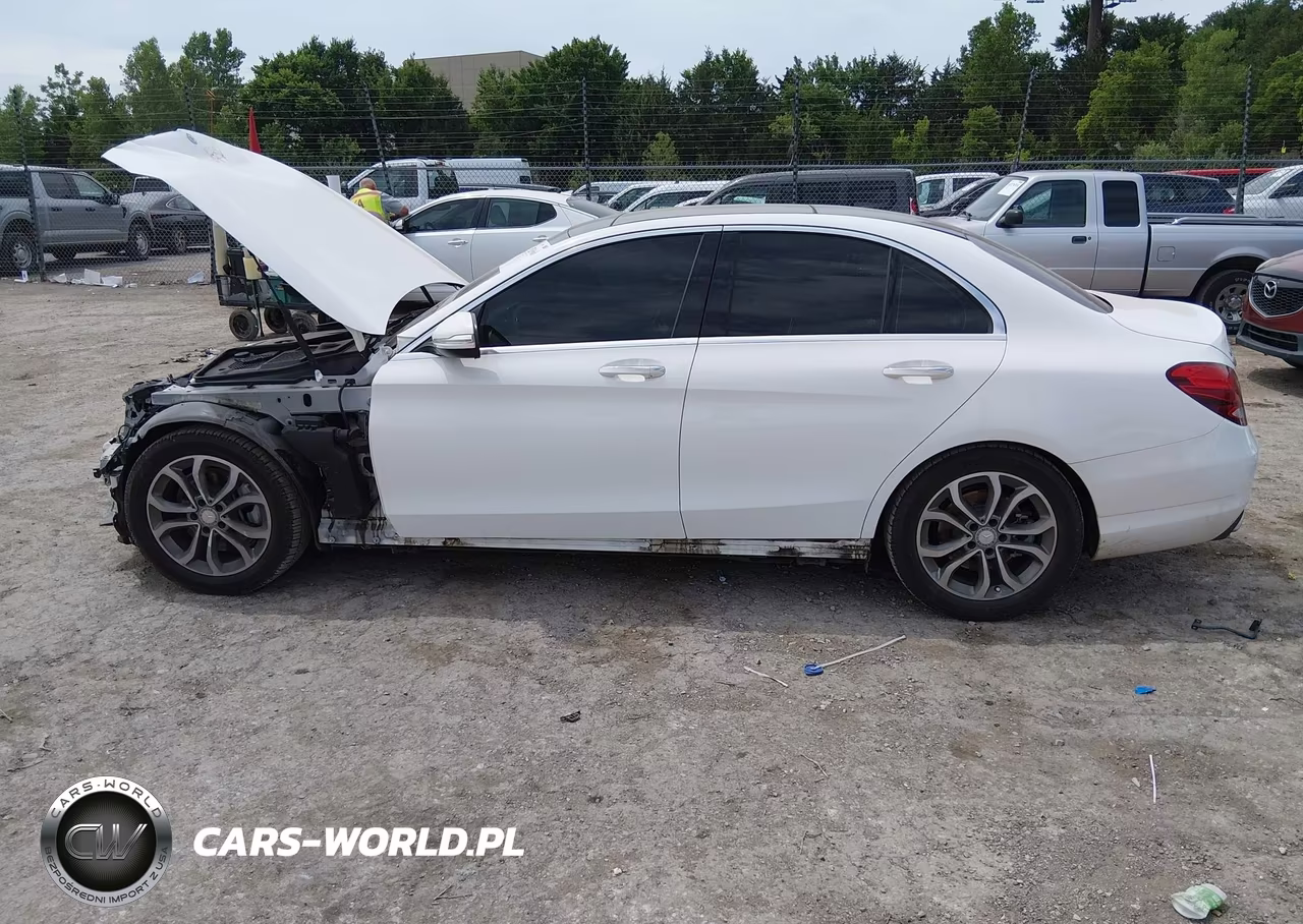 2015 Mercedes-Benz C 300 VIN:55SWF4JB8FU077515 - 15