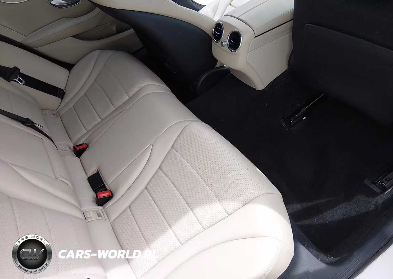 2015 Mercedes-Benz C 300 VIN:55SWF4JB8FU077515 - 8