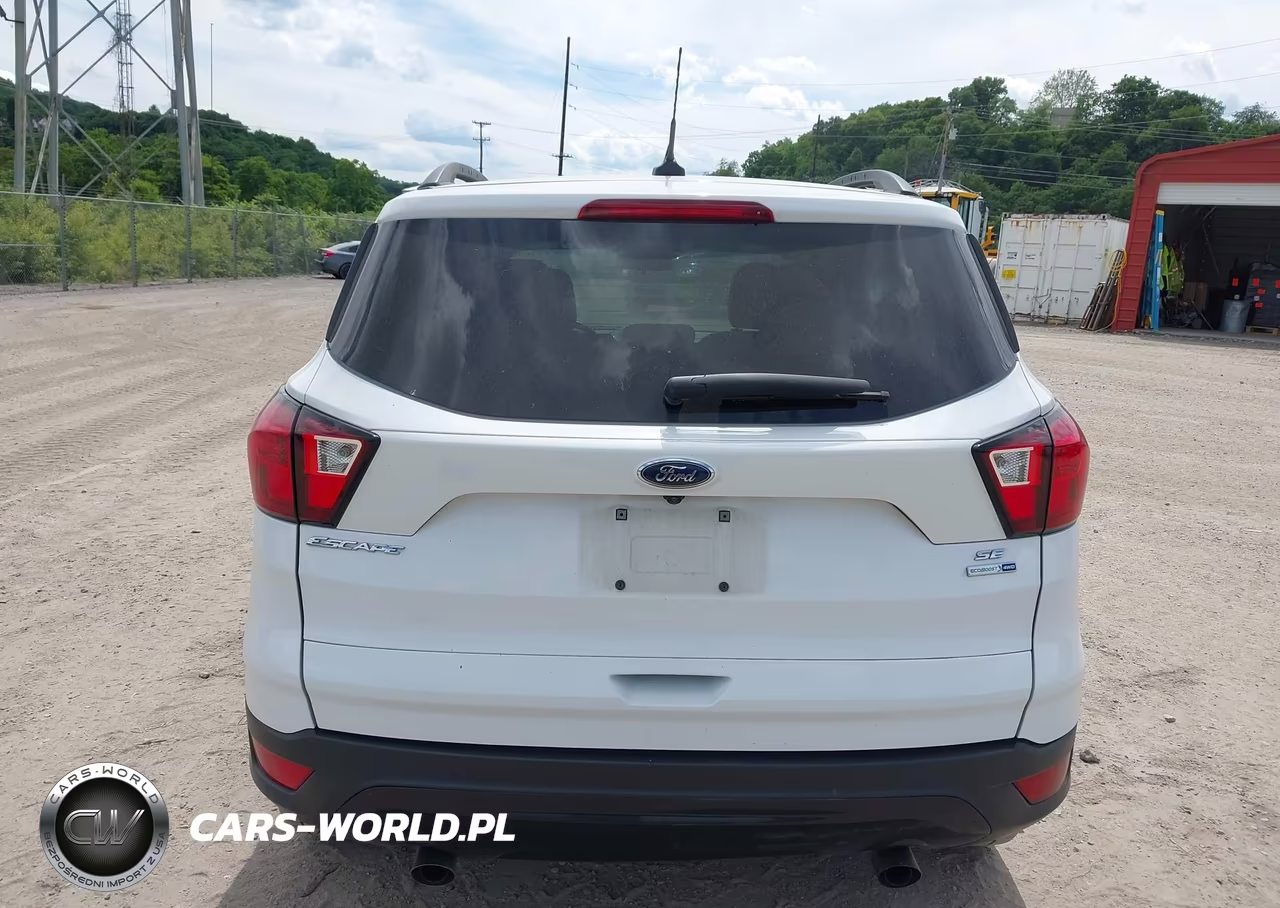 2019 Ford Escape Se VIN:1FMCU9GD4KUB51882 - 17