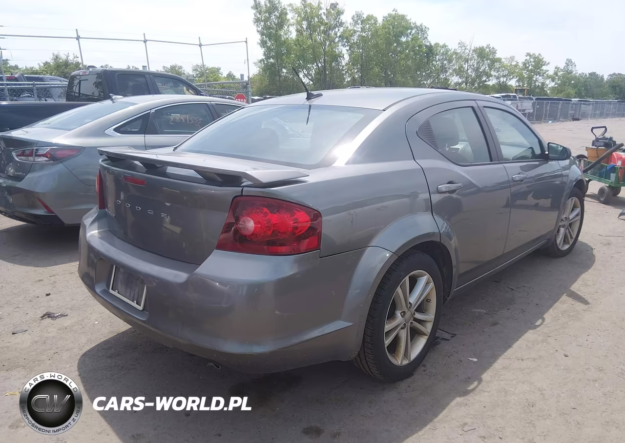 2013 Dodge Avenger Se V6 VIN:1C3CDZAG8DN582105 - 4