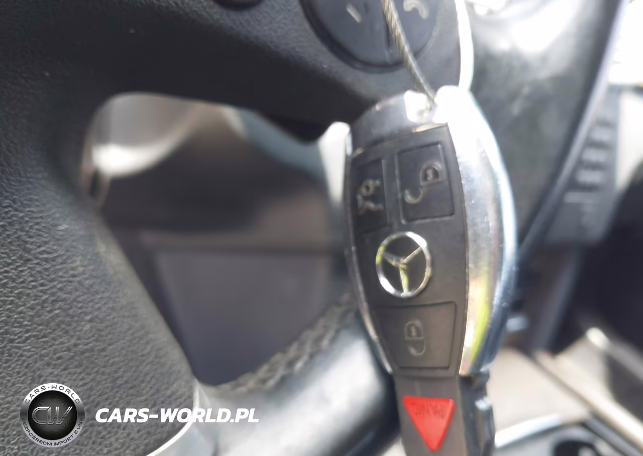 2010 Mercedes-Benz E 350 VIN:WDDHF5GB7AA048697 - 11