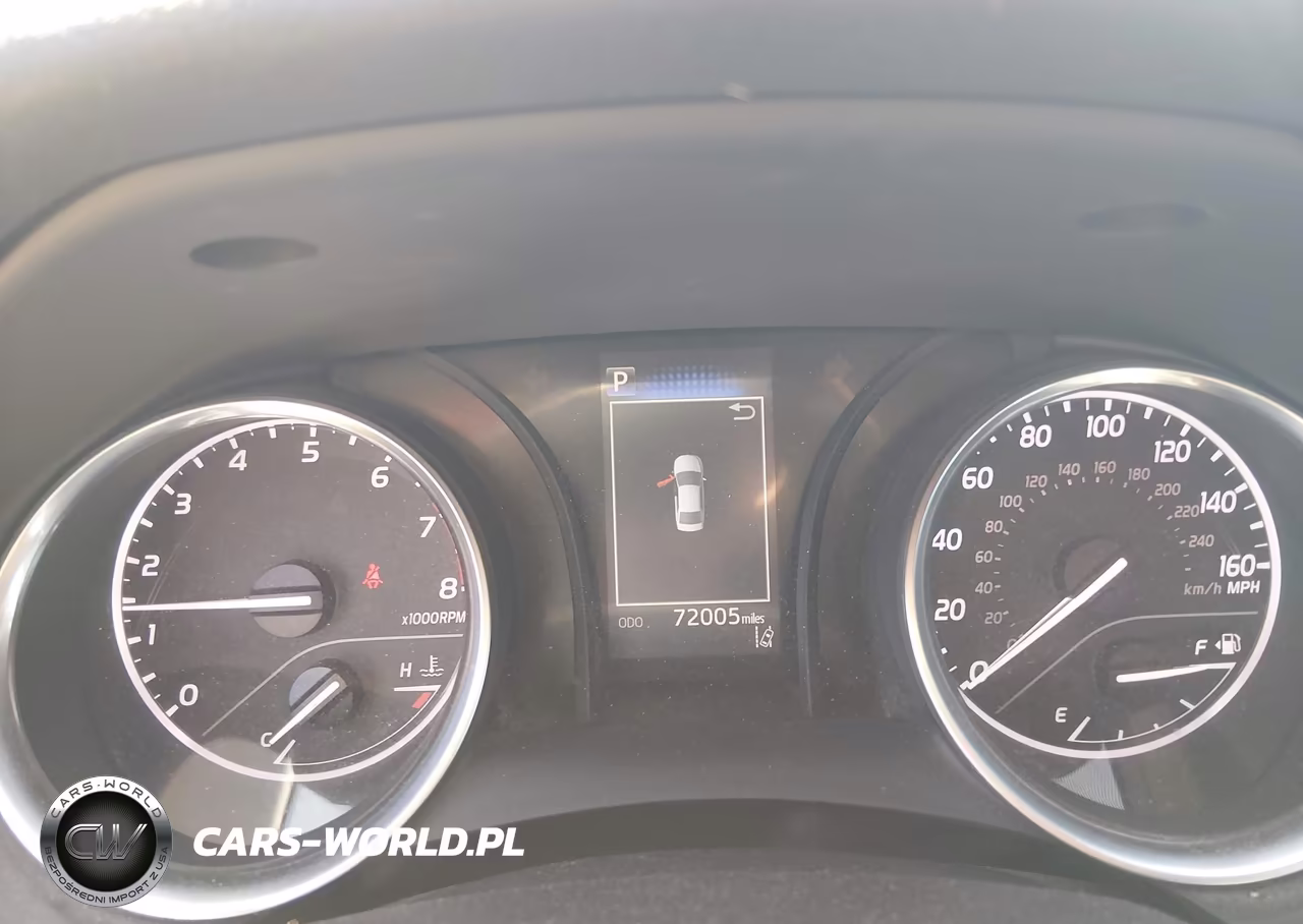 2018 Toyota Camry Le VIN:4T1B11HK1JU055774 - 7
