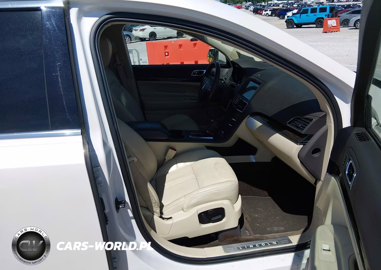 2016 Lincoln Mkt Ecoboost VIN:2LMHJ5AT2GBL01335 - 5