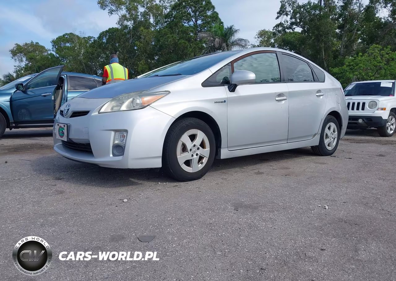 2011 Toyota Prius Two VIN:JTDKN3DUXB5347141 - 2