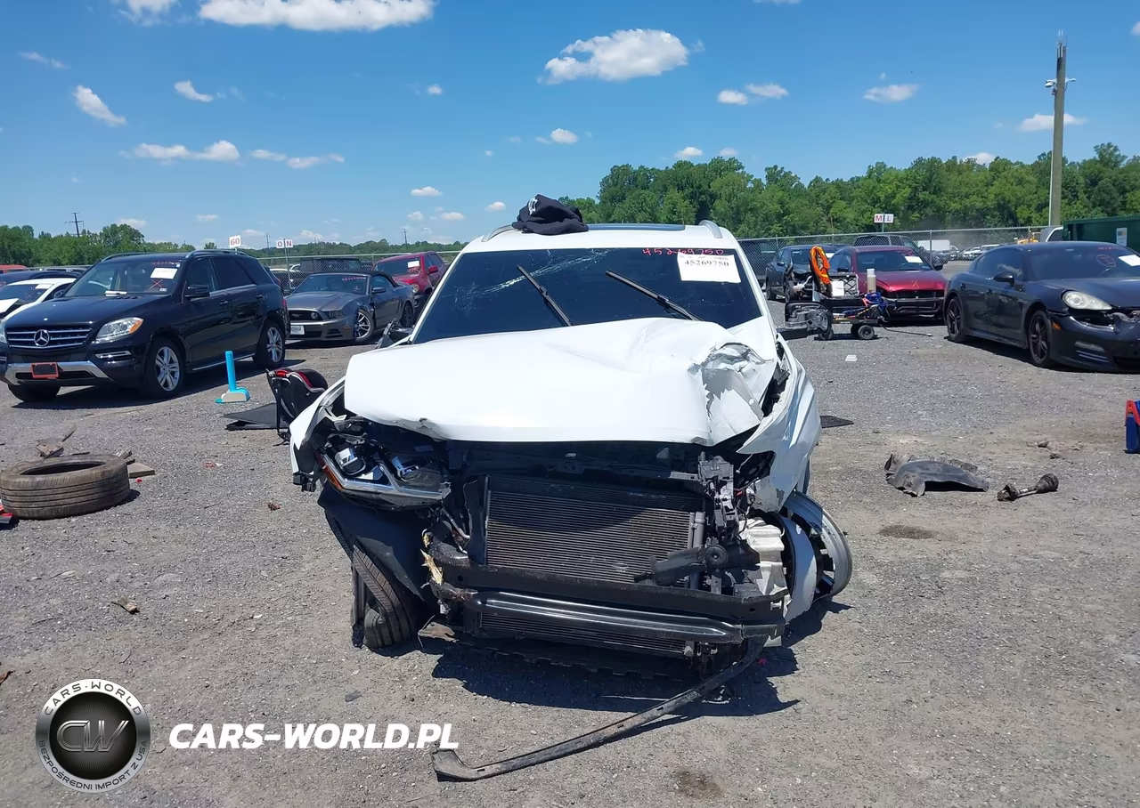 2020 Volkswagen Atlas Cross Sport 3.6L V6 Se W-Technology-3.6L V6 Se W-Technology R-Line VIN:1V26E2CA4LC211778 - 13