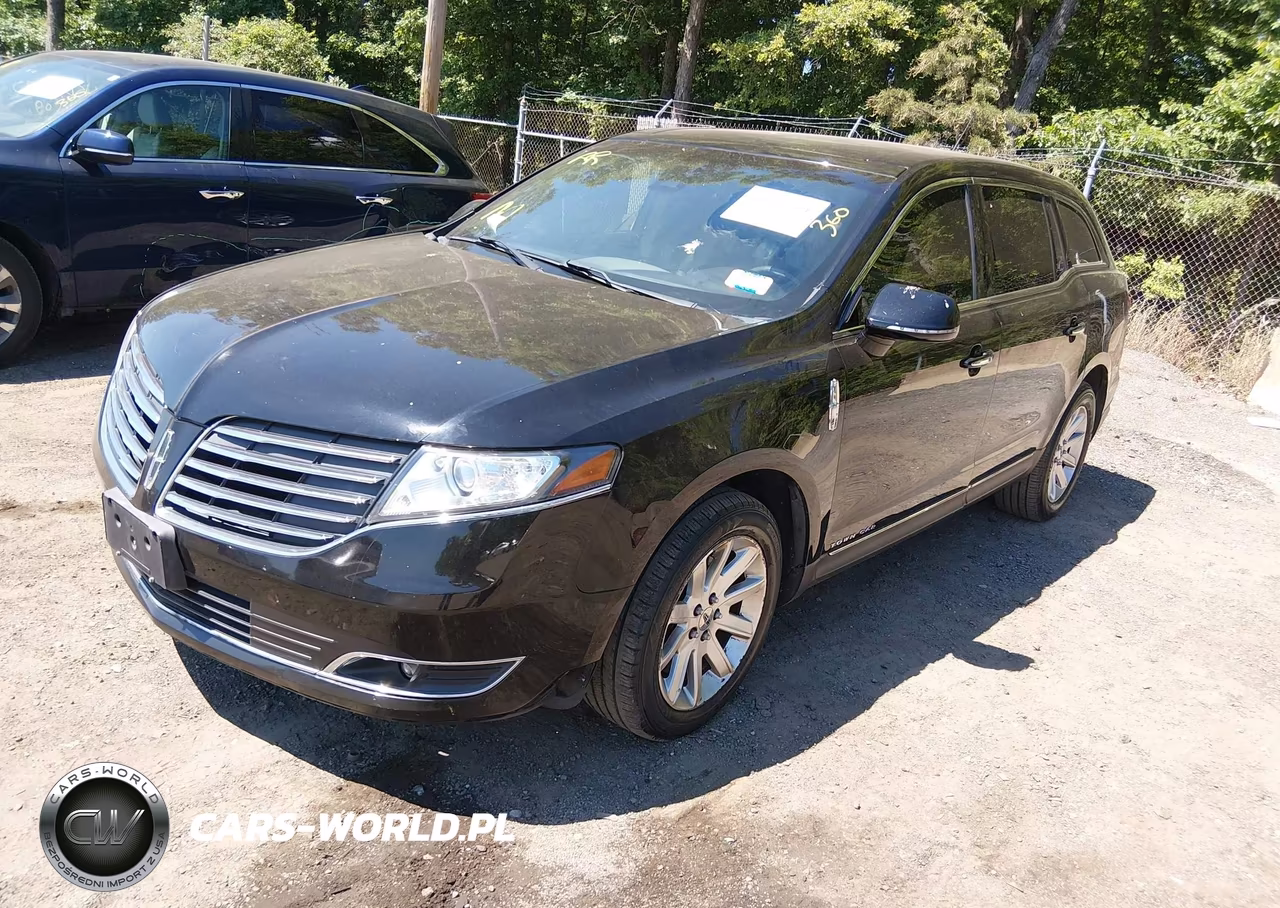 2017 Lincoln Mkt Livery VIN:2LMHJ5NK5HBL01476 - 2