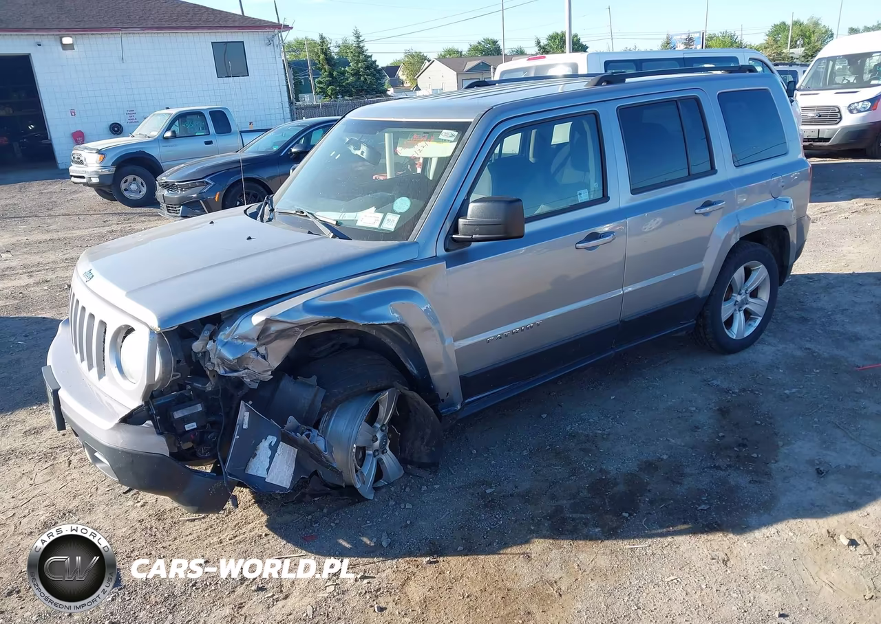 2015 Jeep Patriot Latitude VIN:1C4NJPFB3FD139125 - 2