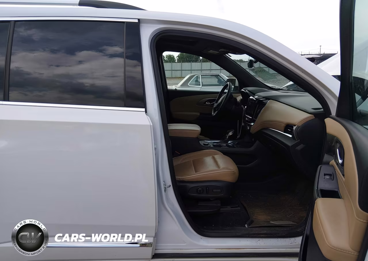 2023 Chevrolet Traverse Fwd Premier VIN:1GNERKKW3PJ295678 - 5