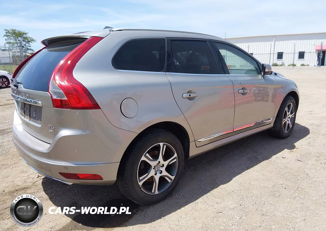 2015 Volvo Xc60 T6 VIN:YV4902RK2F2653415 - 4
