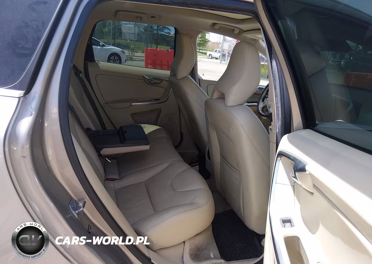2015 Volvo Xc60 T6 VIN:YV4902RK2F2653415 - 8