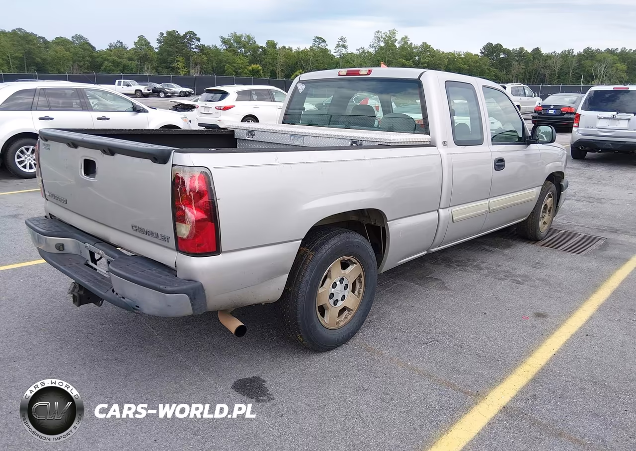 2005 Chevrolet Silverado 1500 Ls VIN:2GCEC19T851377073 - 4