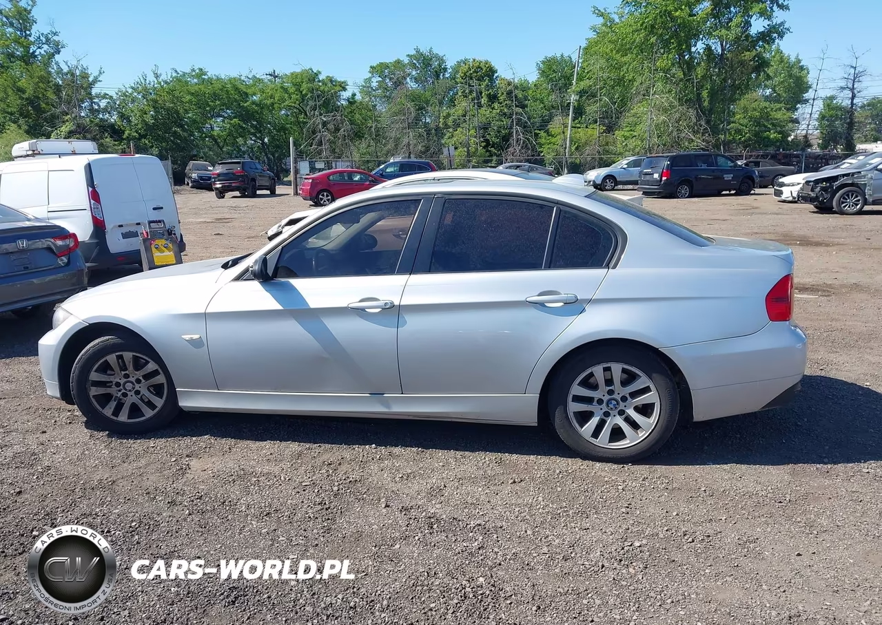 2007 BMW 328Xi VIN:WBAVC73507KP35862 - 14