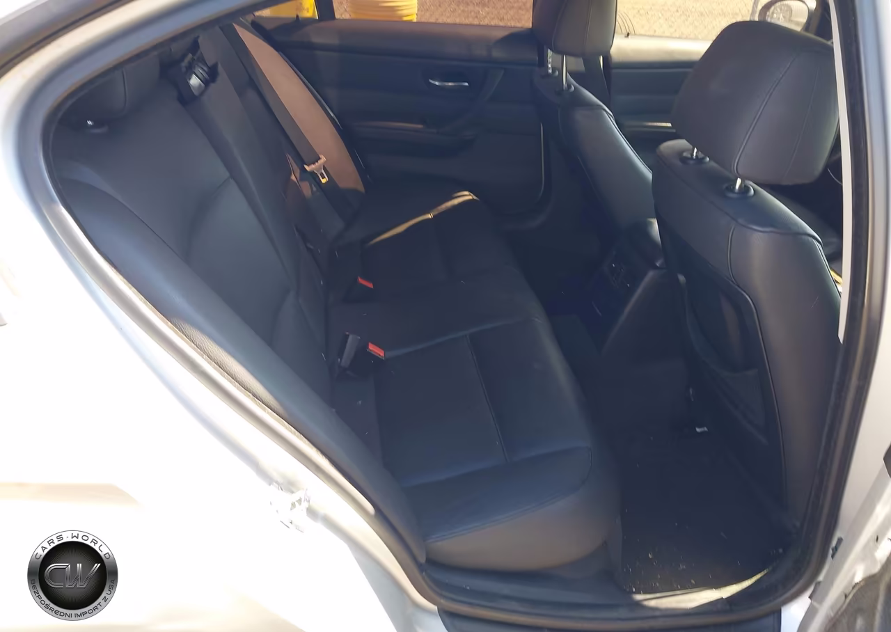 2007 BMW 328Xi VIN:WBAVC73507KP35862 - 8