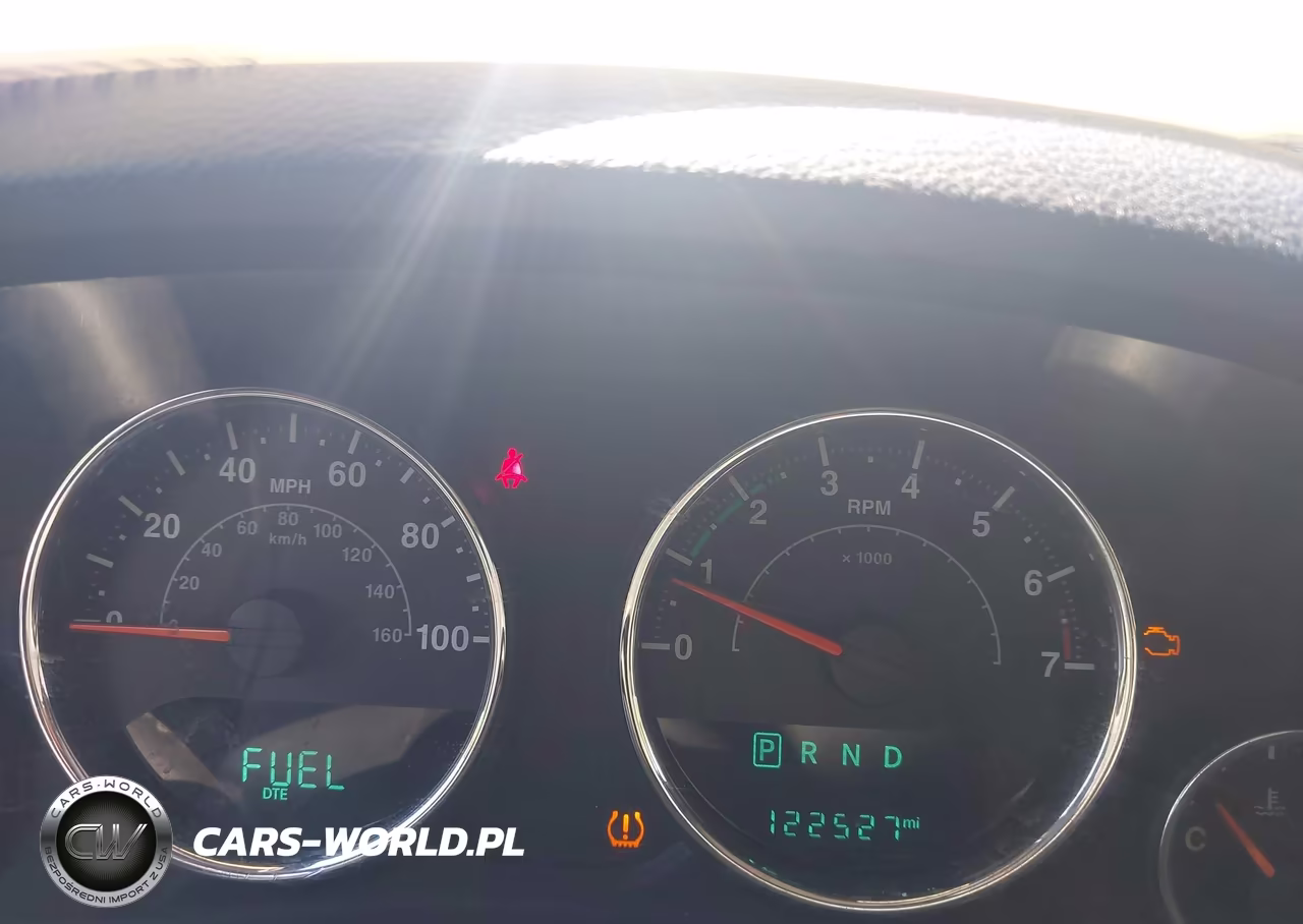 2014 Jeep Wrangler Unlimited Sport VIN:1C4BJWDG3EL306101 - 7
