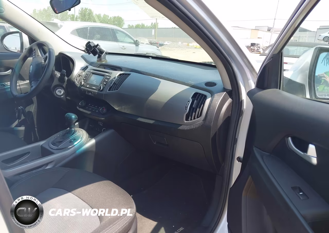 2015 Kia Sportage Lx VIN:KNDPBCAC0F7670599 - 5