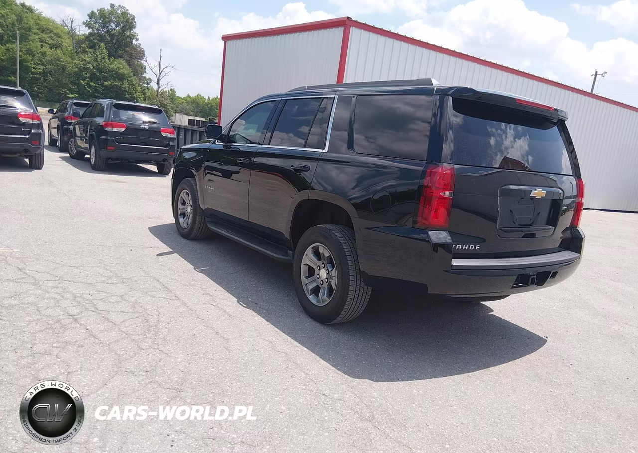 2018 Chevrolet Tahoe Ls VIN:1GNSKAEC1JR346297 - 3