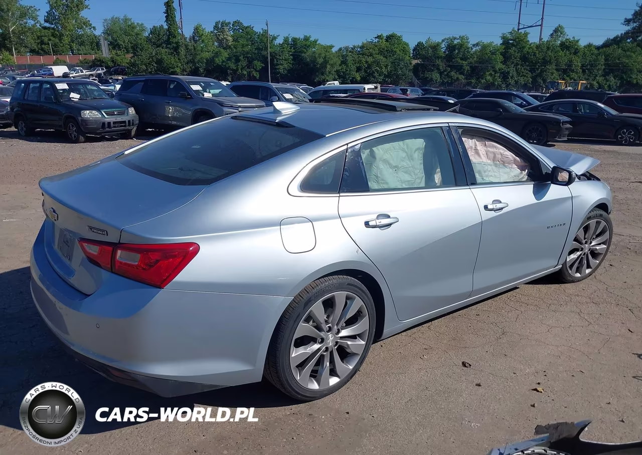 2017 Chevrolet Malibu Premier VIN:1G1ZH5SX5HF277820 - 4