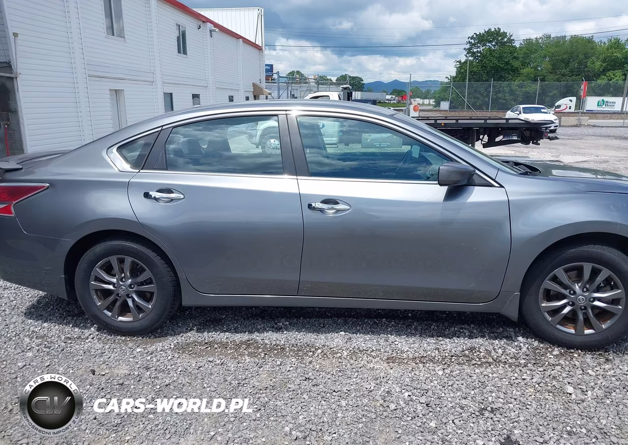 2015 Nissan Altima 2.5 S VIN:1N4AL3AP9FC567202 - 14