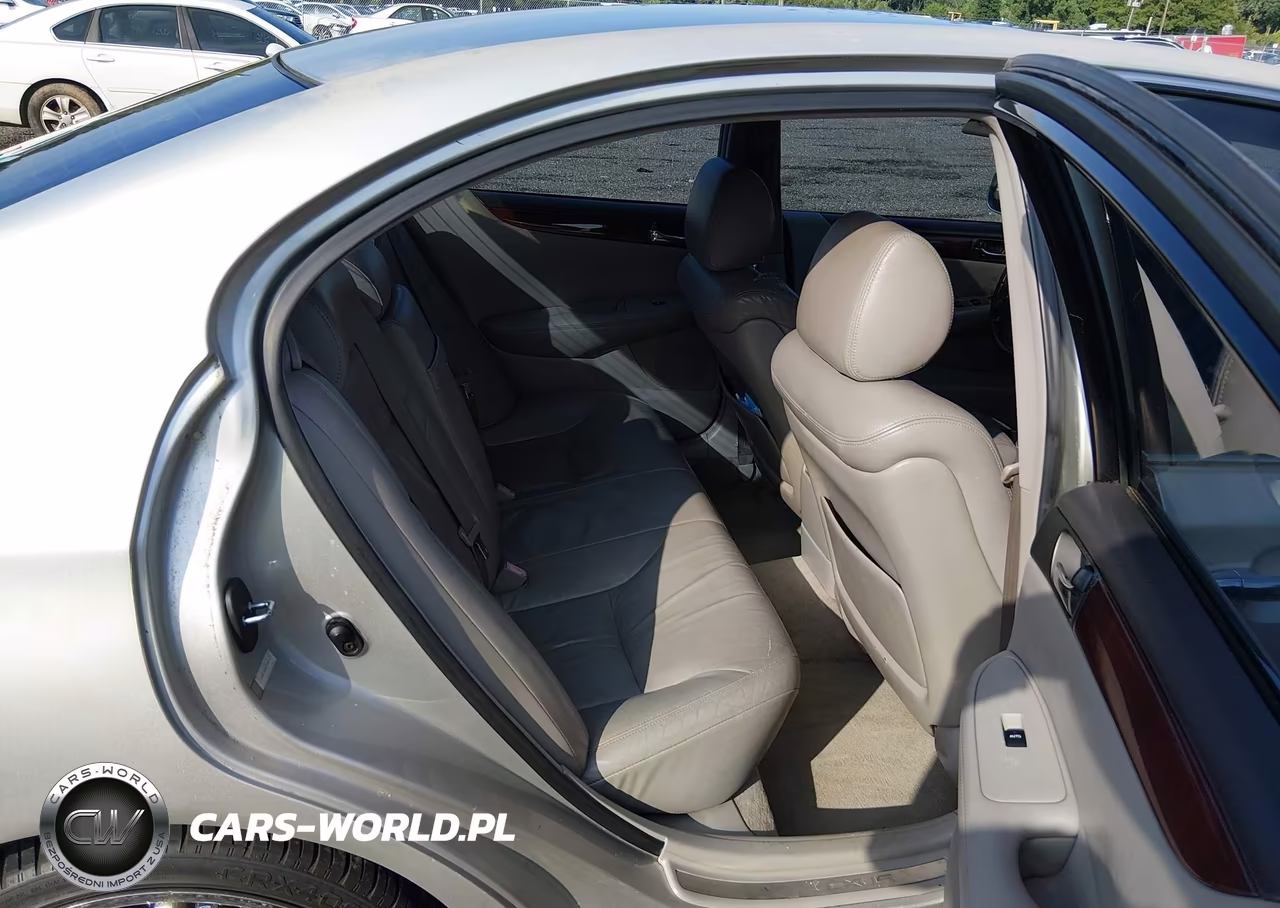 2002 Lexus Es 300 VIN:JTHBF30G625020425 - 8