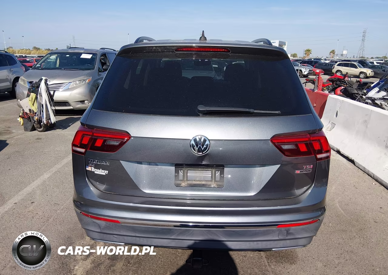 2018 Volkswagen Tiguan 2.0T Se-2.0T Sel VIN:3VV2B7AX7JM169794 - 16