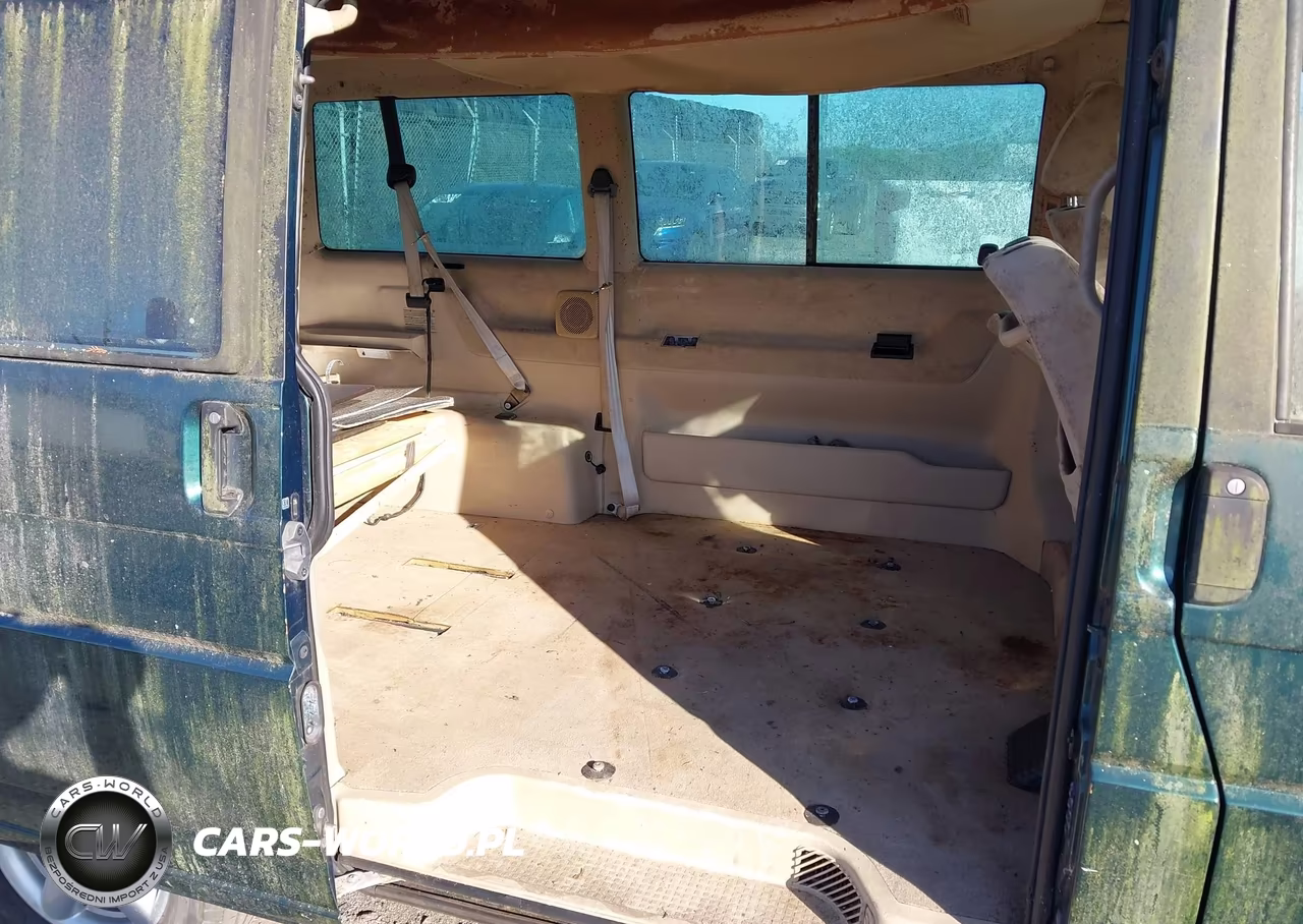 2002 Volkswagen Eurovan Gls VIN:WV2KB470X2H015109 - 8