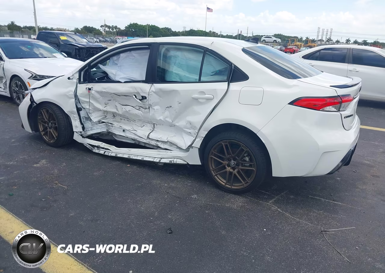 2024 Toyota Corolla Nightshade Edition VIN:5YFB4MCEXRP183230 - 3