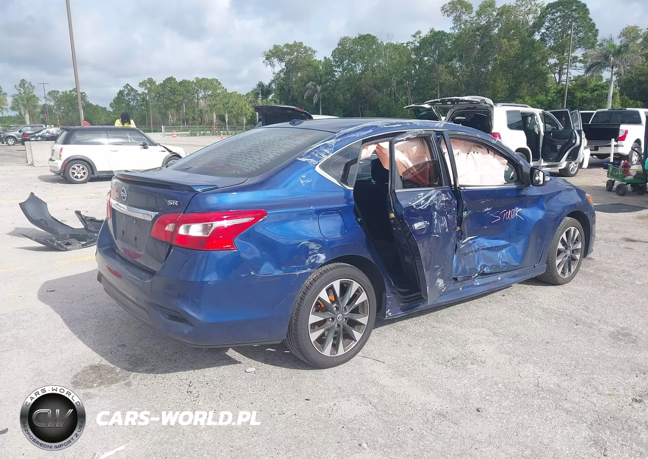 2019 Nissan Sentra Sr VIN:3N1AB7AP8KY343413 - 4