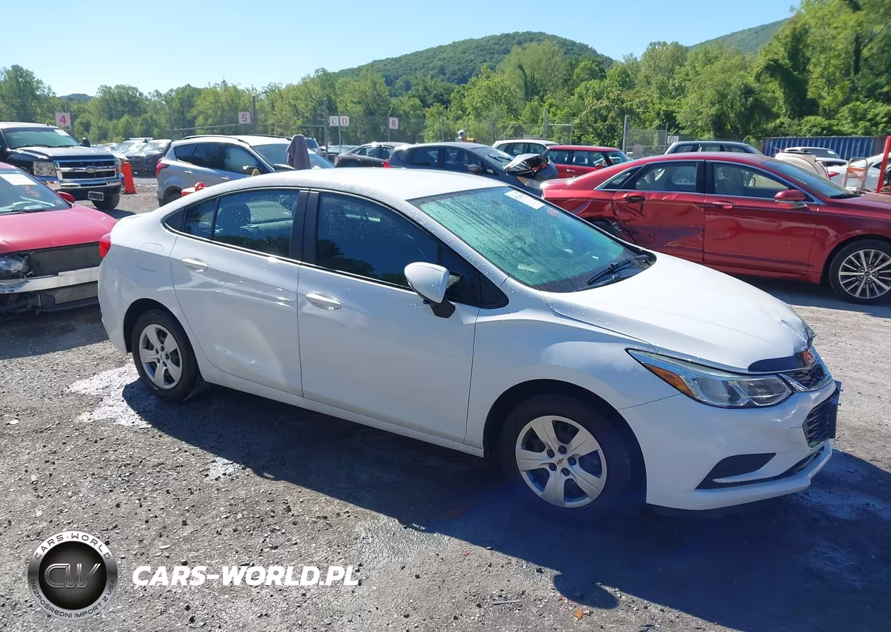 2018 Chevrolet Cruze Ls Manual – zdjęcie 1 z 16
