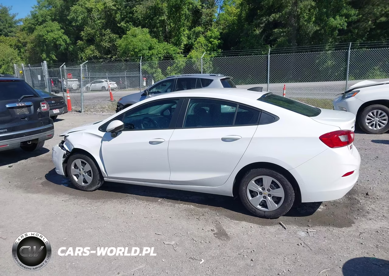 2018 Chevrolet Cruze Ls Manual VIN:1G1BB5SM8J7210833 - 14