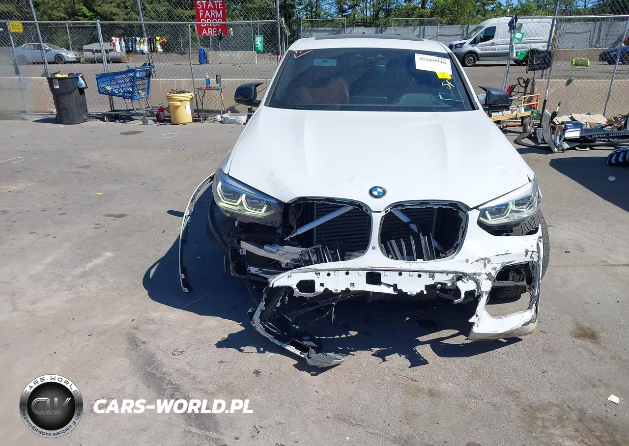 2019 BMW X4 xDrive30I VIN:5UXUJ3C56KLG53054 - 18