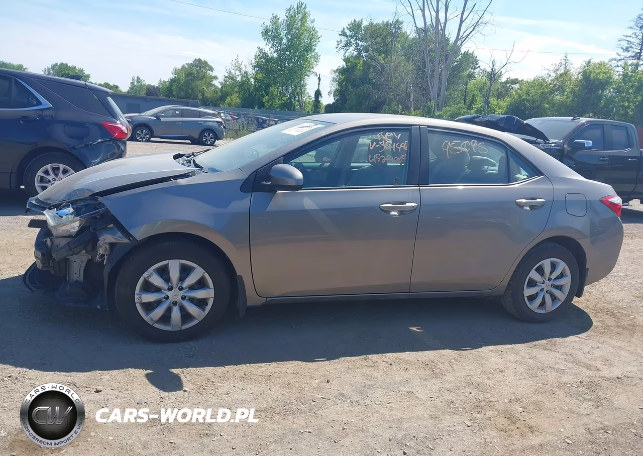 2016 Toyota Corolla Le VIN:2T1BURHE6GC541992 - 14