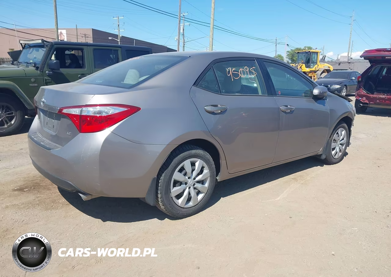 2016 Toyota Corolla Le VIN:2T1BURHE6GC541992 - 4