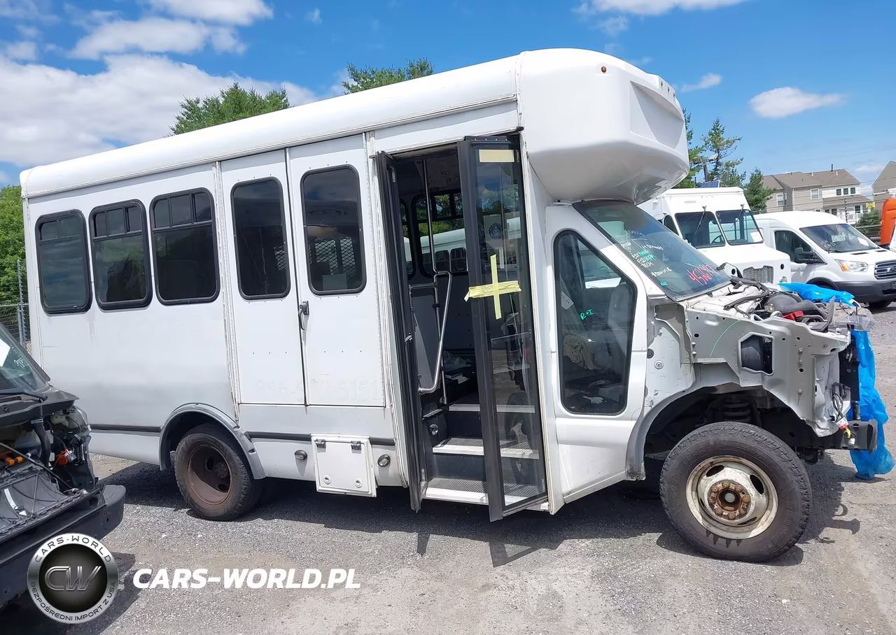 2016 Ford E-350 Cutaway VIN:1FDEE3FL0GDC17086 - 17