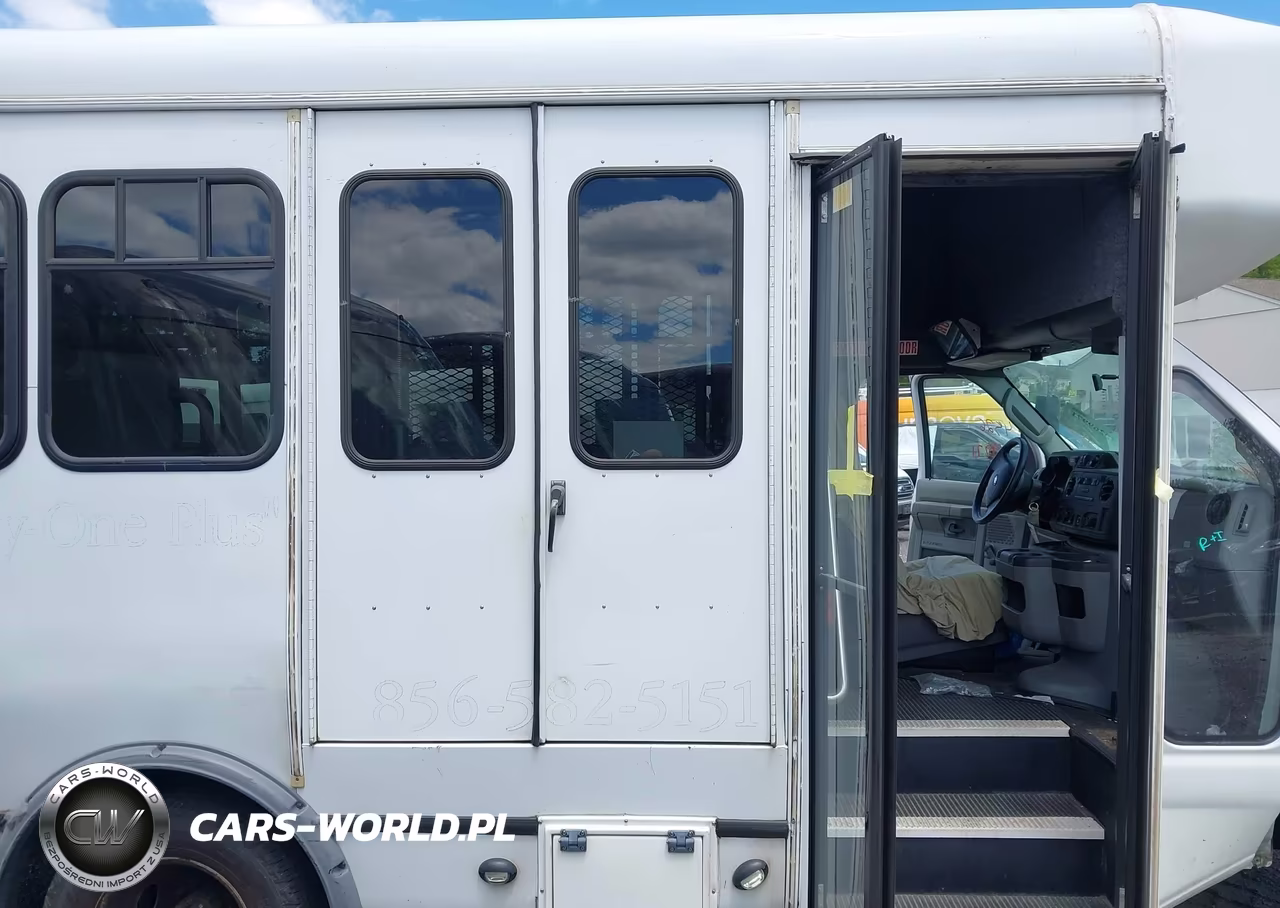 2016 Ford E-350 Cutaway VIN:1FDEE3FL0GDC17086 - 22