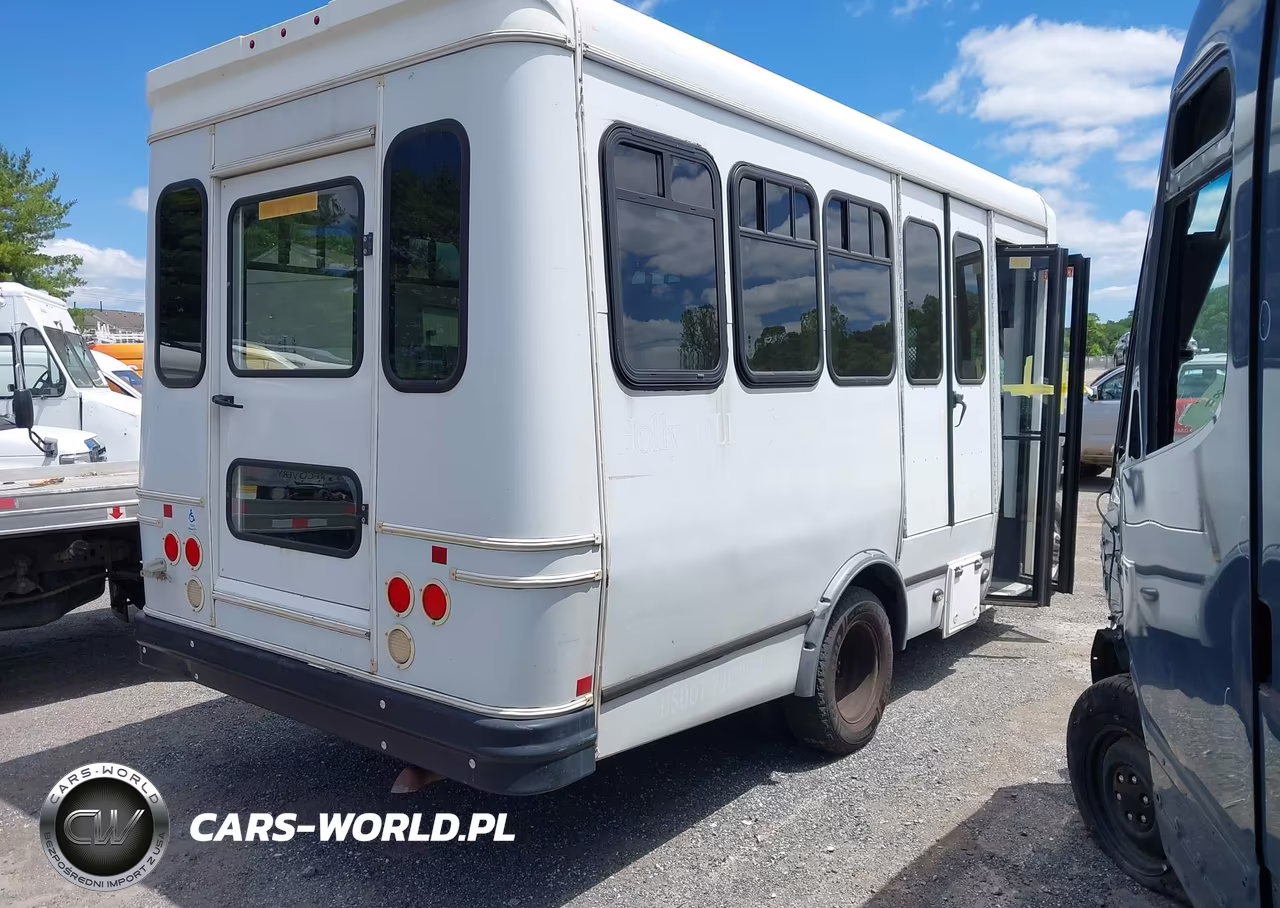 2016 Ford E-350 Cutaway VIN:1FDEE3FL0GDC17086 - 4