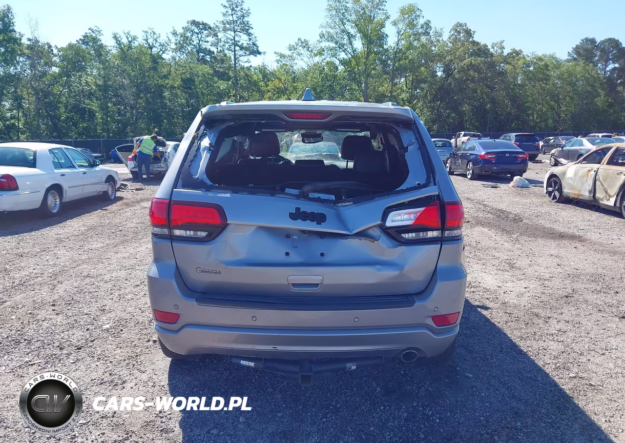 2020 Jeep Grand Cherokee Altitude 4X2 VIN:1C4RJEAG0LC355671 - 17