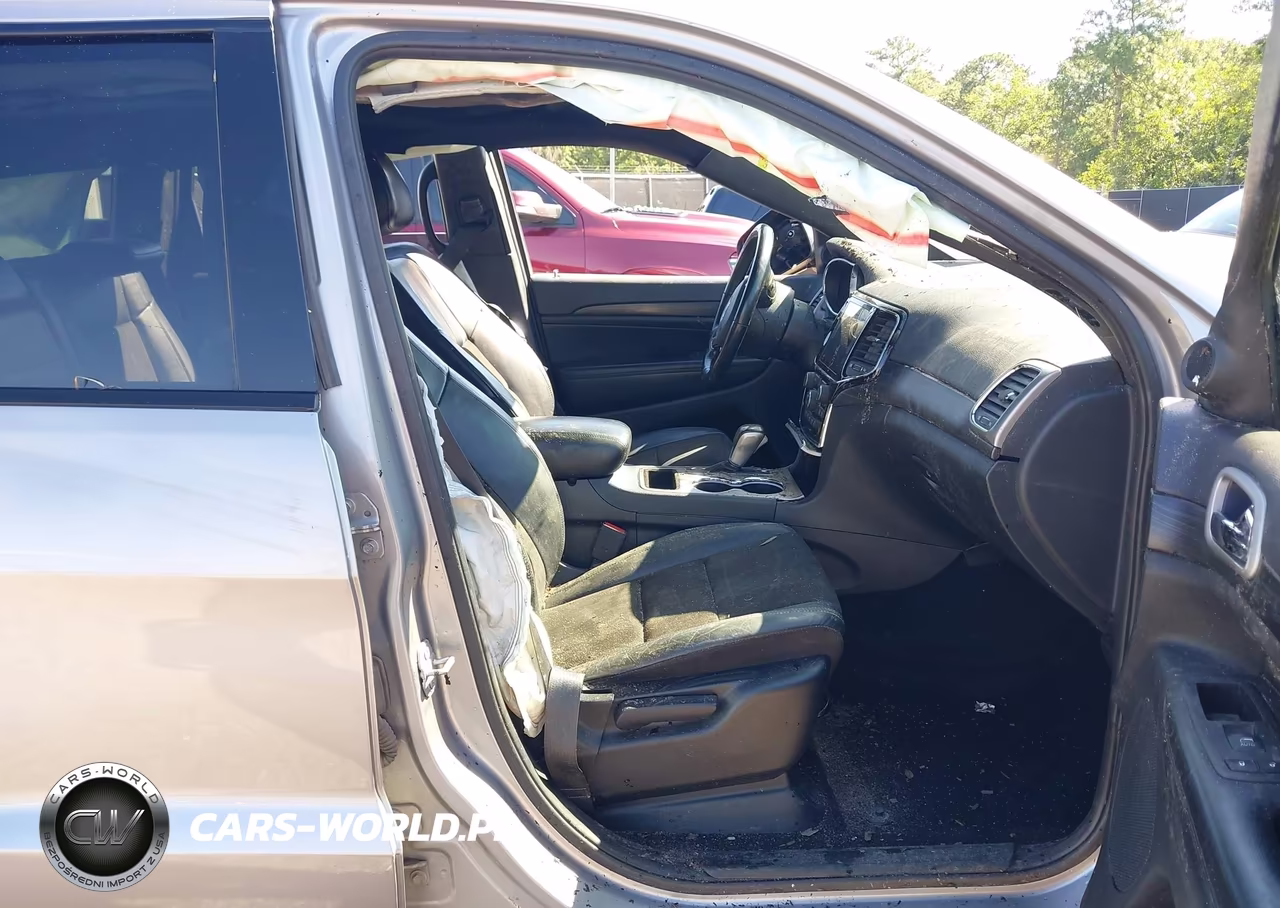 2020 Jeep Grand Cherokee Altitude 4X2 VIN:1C4RJEAG0LC355671 - 5