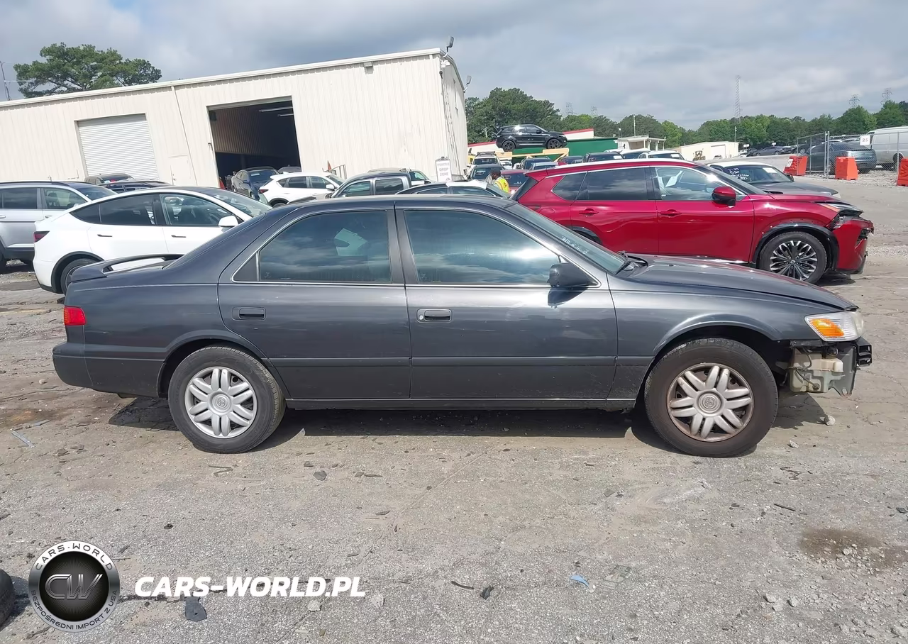 2001 Toyota Camry Le VIN:4T1BG22K71U808592 - 13