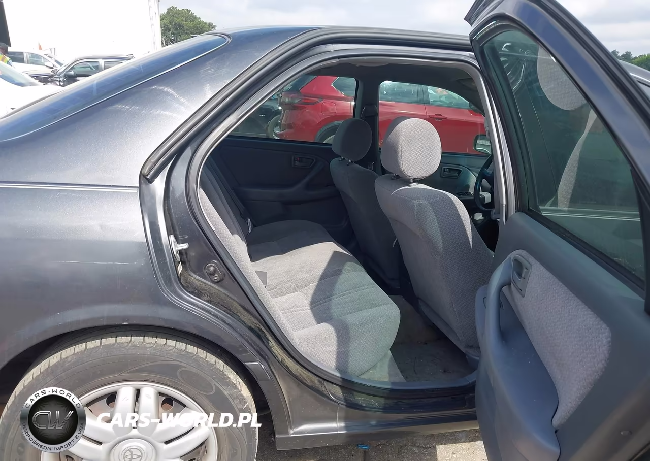 2001 Toyota Camry Le VIN:4T1BG22K71U808592 - 8