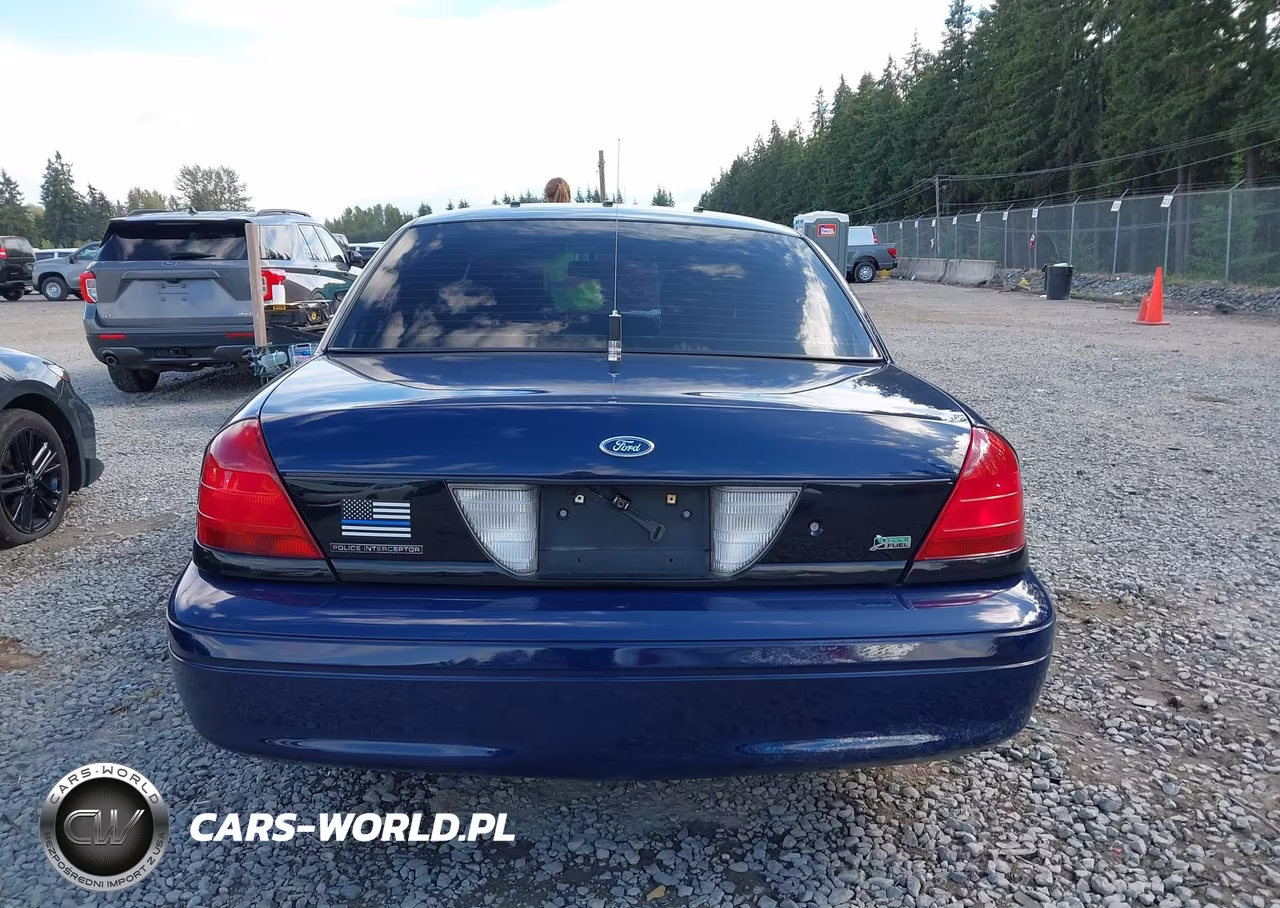 2011 Ford Crown Victoria Police Interceptor VIN:2FABP7BV0BX182735 - 16