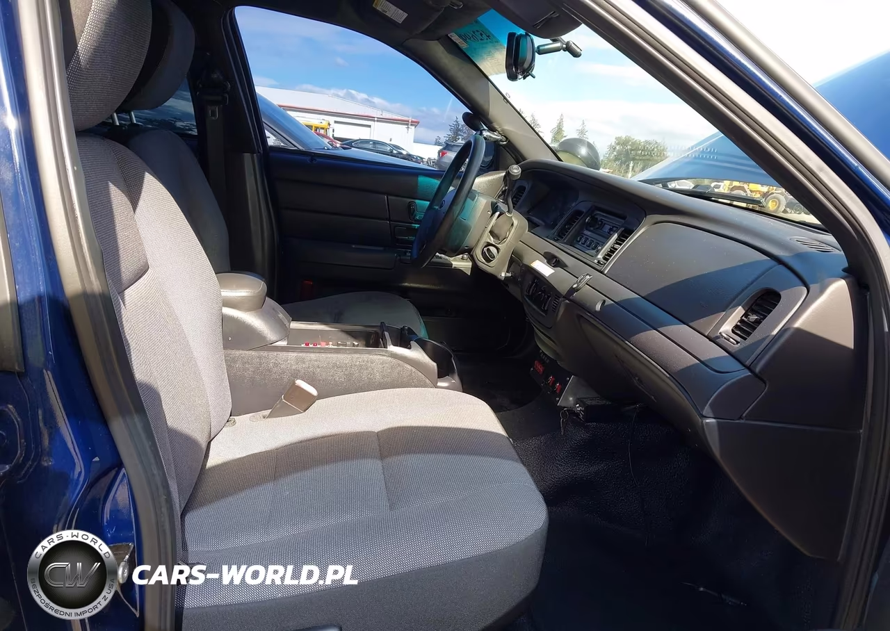 2011 Ford Crown Victoria Police Interceptor VIN:2FABP7BV0BX182735 - 17