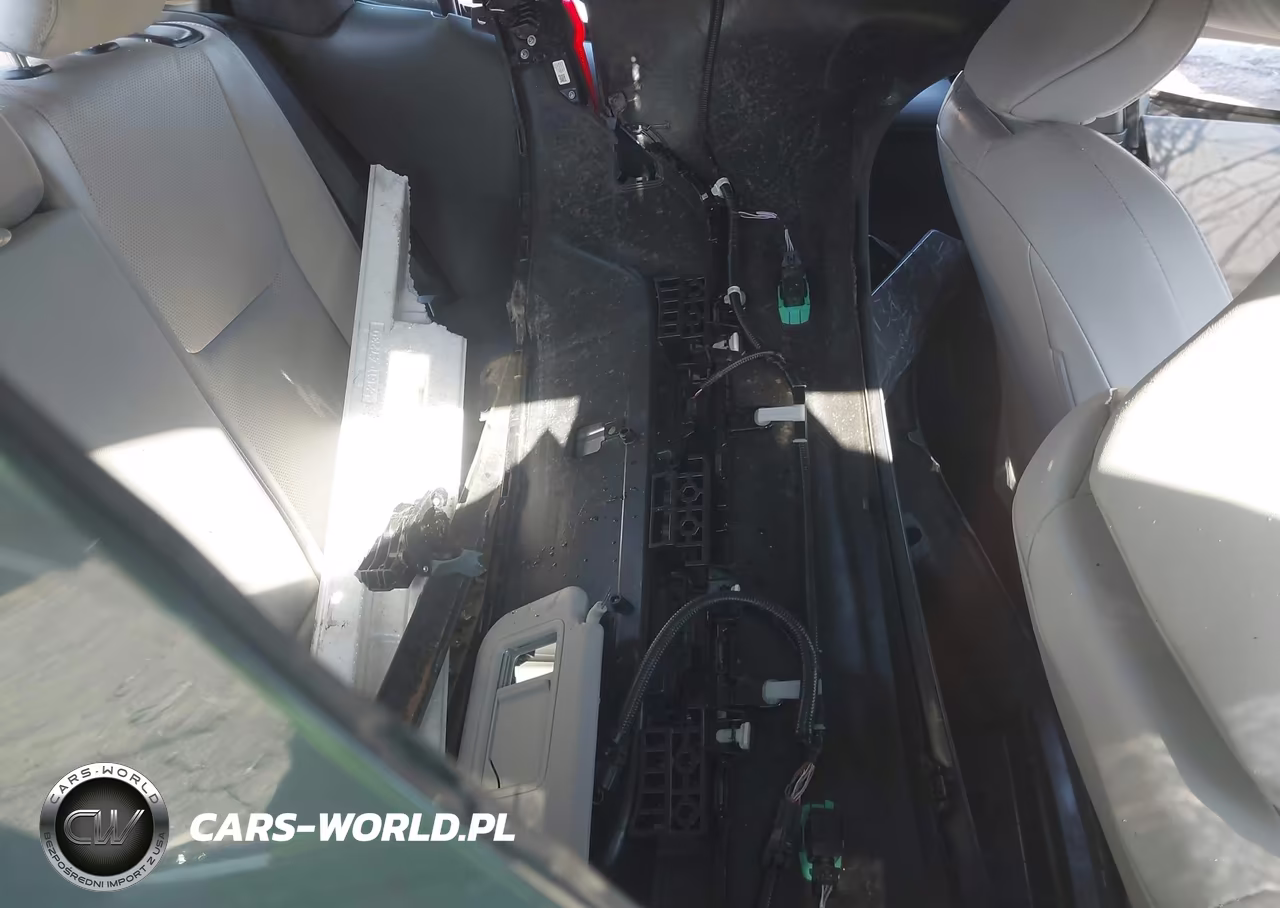 2024 Toyota Prius Xle VIN:JTDACAAU0R3036348 - 8