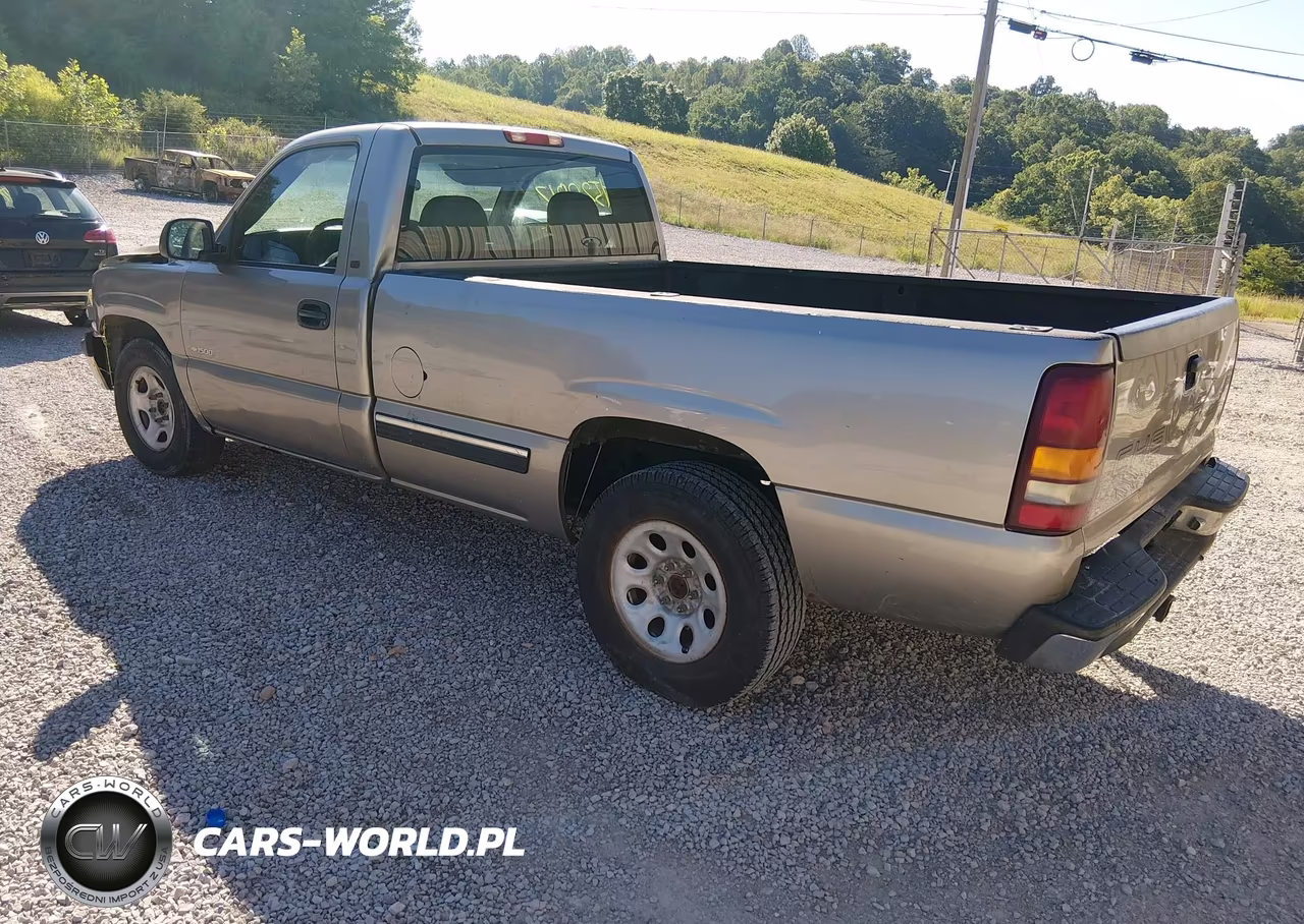 2002 Chevrolet Silverado 1500 VIN:1GCEC14W22Z118874 - 3
