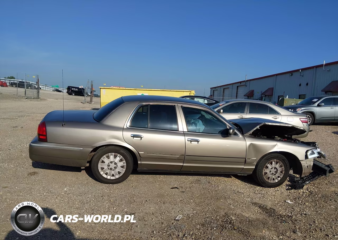 2005 Mercury Grand Marquis Gs VIN:2MEFM74W55X673945 - 13