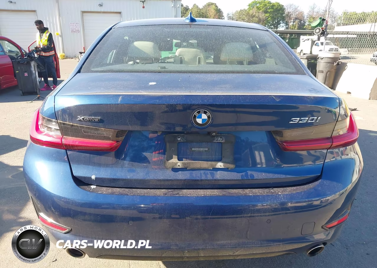2021 BMW 330I xDrive VIN:3MW5R7J08M8B70988 - 16
