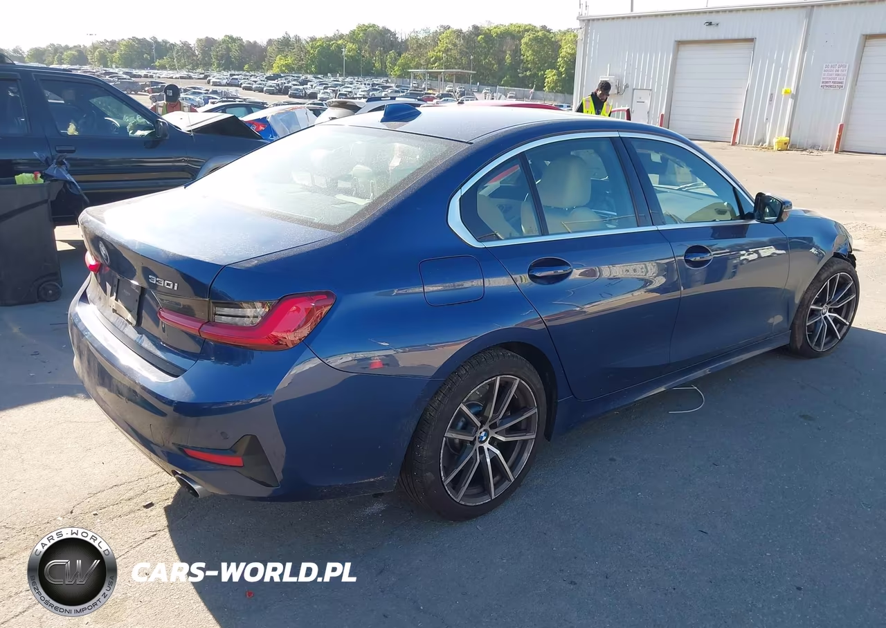 2021 BMW 330I xDrive VIN:3MW5R7J08M8B70988 - 4