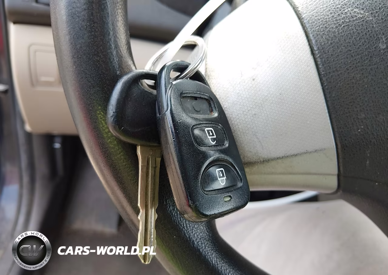 2008 Hyundai Elantra Gls-Se VIN:KMHDU46D78U381756 - 11