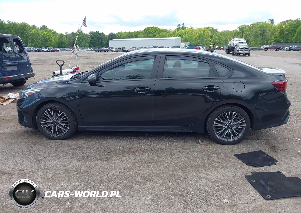 2023 Kia Forte Gt-Line VIN:3KPF54AD3PE534891 - 14