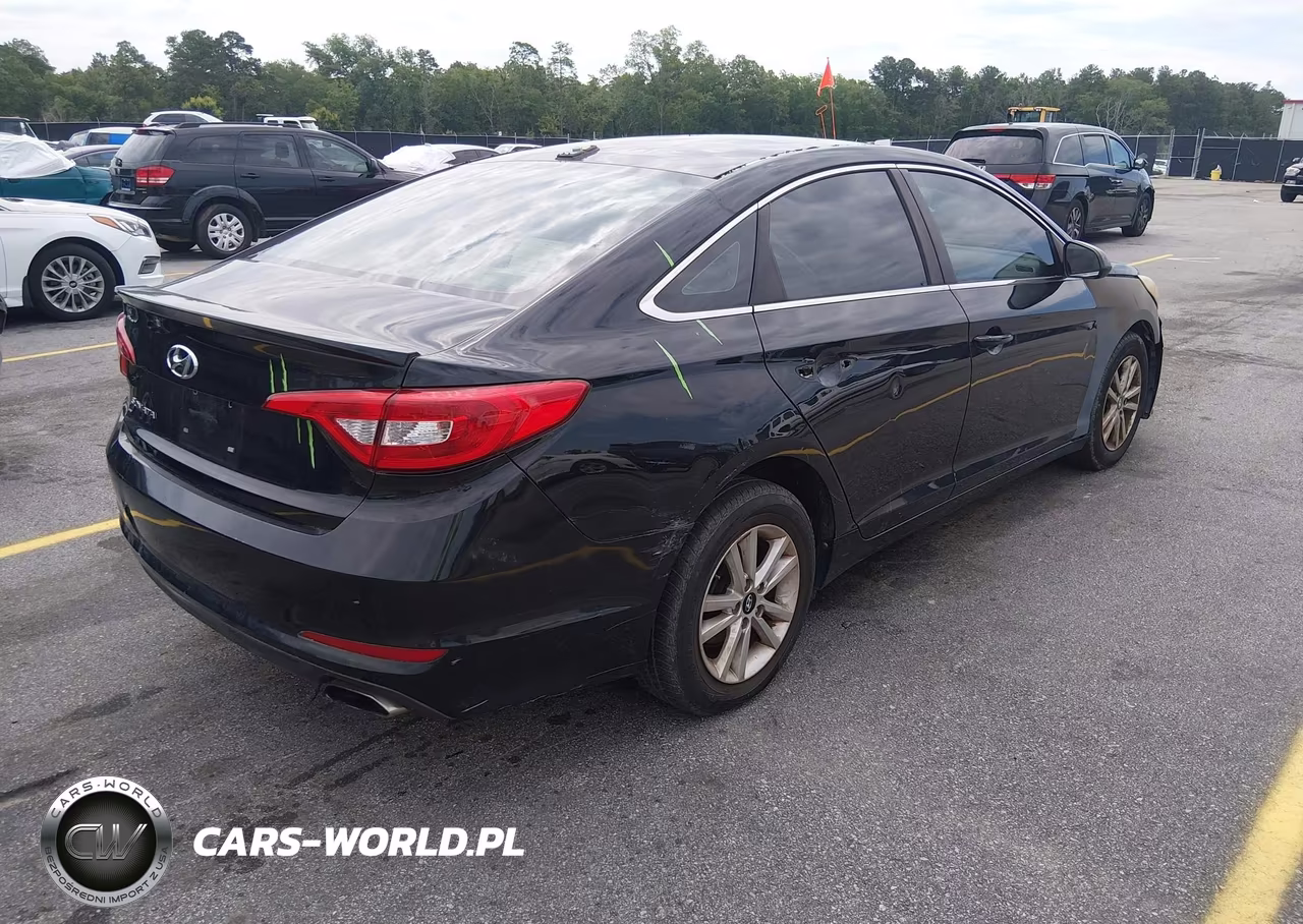 2015 Hyundai Sonata Se VIN:5NPE24AFXFH145875 - 4